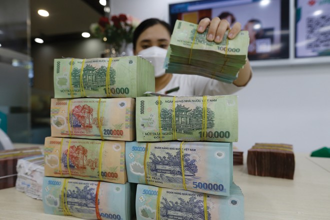 Ngân hàng tăng vốn để củng cố bộ đệm, tăng khả năng chống chịu rủi ro.