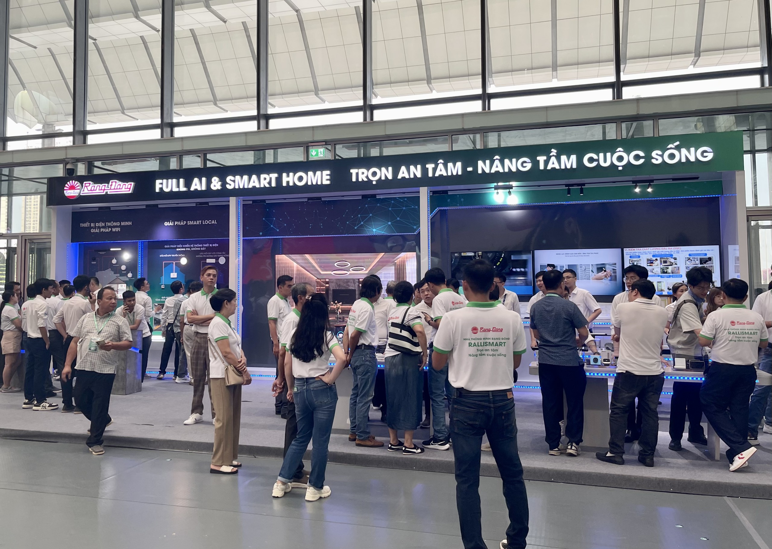 Rạng Đông mong muốn tạo ra dàn sản phẩm smarthome đầy đủ và phải dễ sử dụng cho người dùng vào năm 2025. Ảnh: Sơn Trần