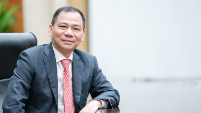 Vietnam's Vinfast Boss Unwavering in Electric Car Expansion