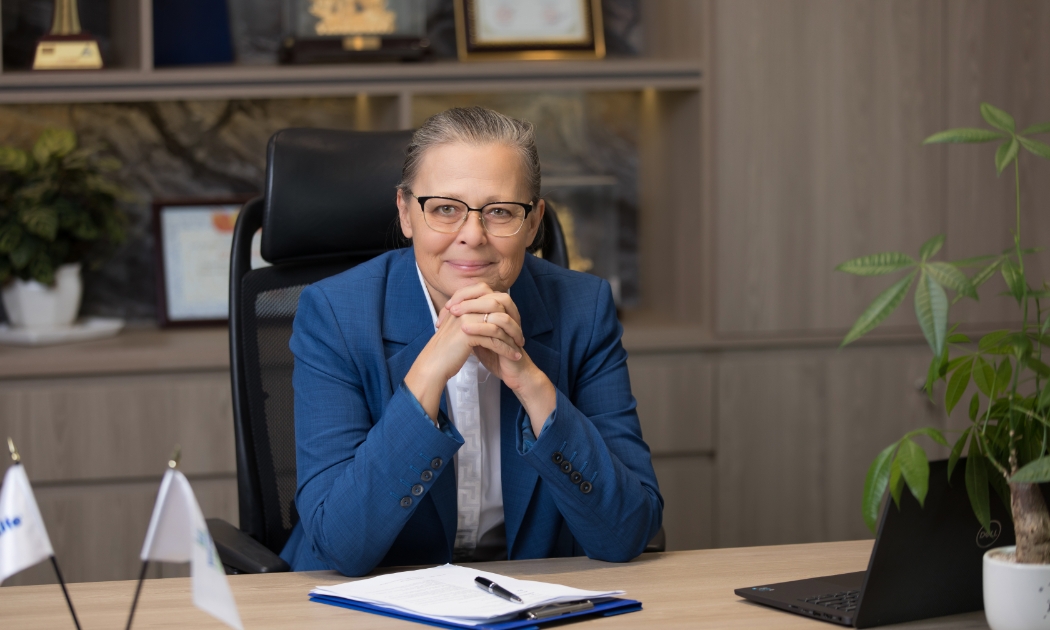Bà Elena Butarova - Tân Tổng Giám đốc BDIV MetLife.