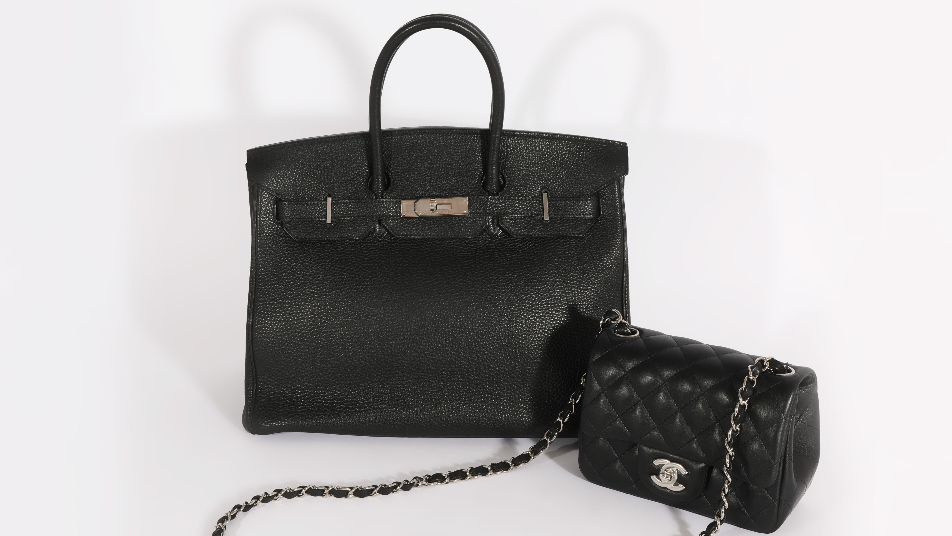 Hai chiếc túi kinh điển, vượt thời gian từ Hermès và Chanel.