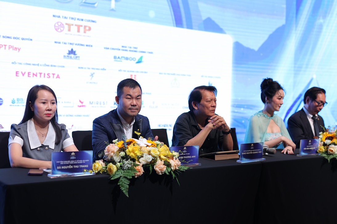 Ban Tổ chức tại buổi họp báo chia sẻ thông tin về cuộc thi.