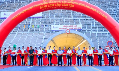 Khánh thành hai dự án PPP cao tốc Bắc - Nam, cả nước vượt mốc 2.000 km cao tốc