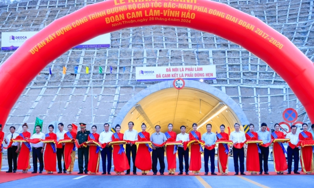 Cơ bản 11 dự án thành phần thuộc cao tốc Bắc - Nam phía Đông đã hoàn thành (634/654km), gần 20km còn lại của dự án Diễn Châu - Bãi Vọt cố gắng hoàn thành quý 3/2024.