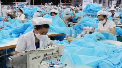 Proposal for Reduced Working Hours in Vietnam Sparks Debate