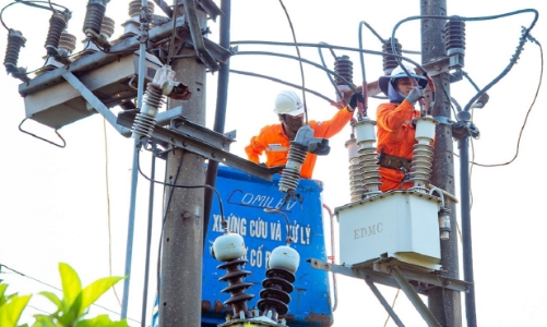 Tiêu thụ điện trong kỳ nghỉ lễ lập đỉnh mới