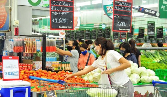 ensuring adequate supplies of essential goods, especially those with high weights in the Consumer Price Index (CPI) basket, is imperative to meet consumer demand. (Photo source: internet.)