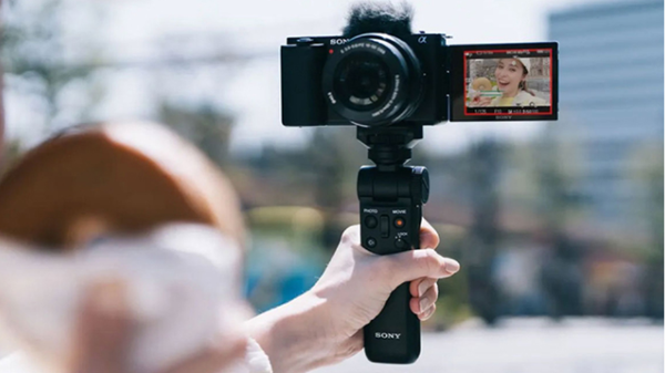 Xuất khẩu máy ảnh, máy quay phim và linh kiện tăng trưởng mạnh nhất trong 4 tháng đầu năm