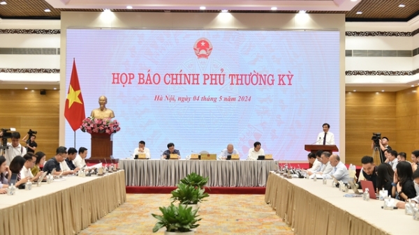 Kinh tế 4 tháng tiếp tục chuyển biến tích cực