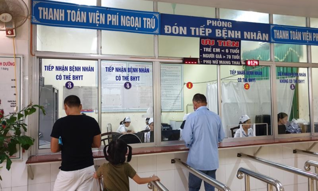 Dự kiến lộ trình tăng giá dịch vụ các mặt hàng y tế, giáo dục rơi vào quý 3 cùng thời điểm tăng lương.