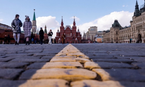 Bị loại khỏi hệ thống tài chính toàn cầu, Nga đang xoay sở thế nào?