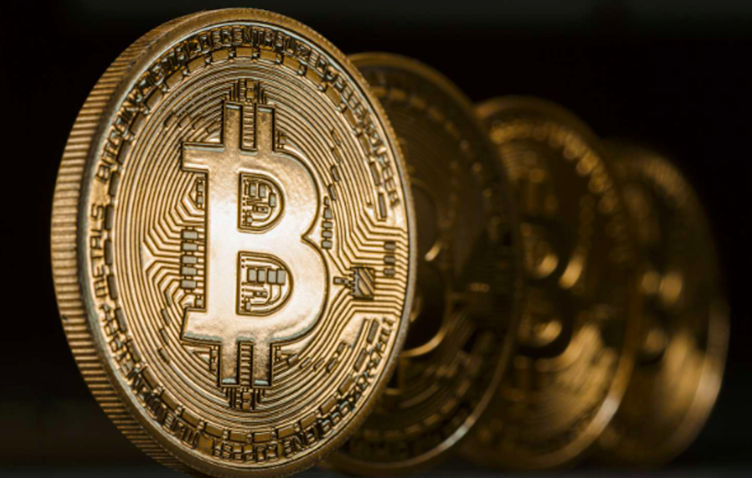 Tính đến ngày 18/12/2023, đã có 19.573.975 bitcoin và như vậy, chúng ta sẽ chỉ còn khoảng 1,4 triệu bitcoin để khai thác.