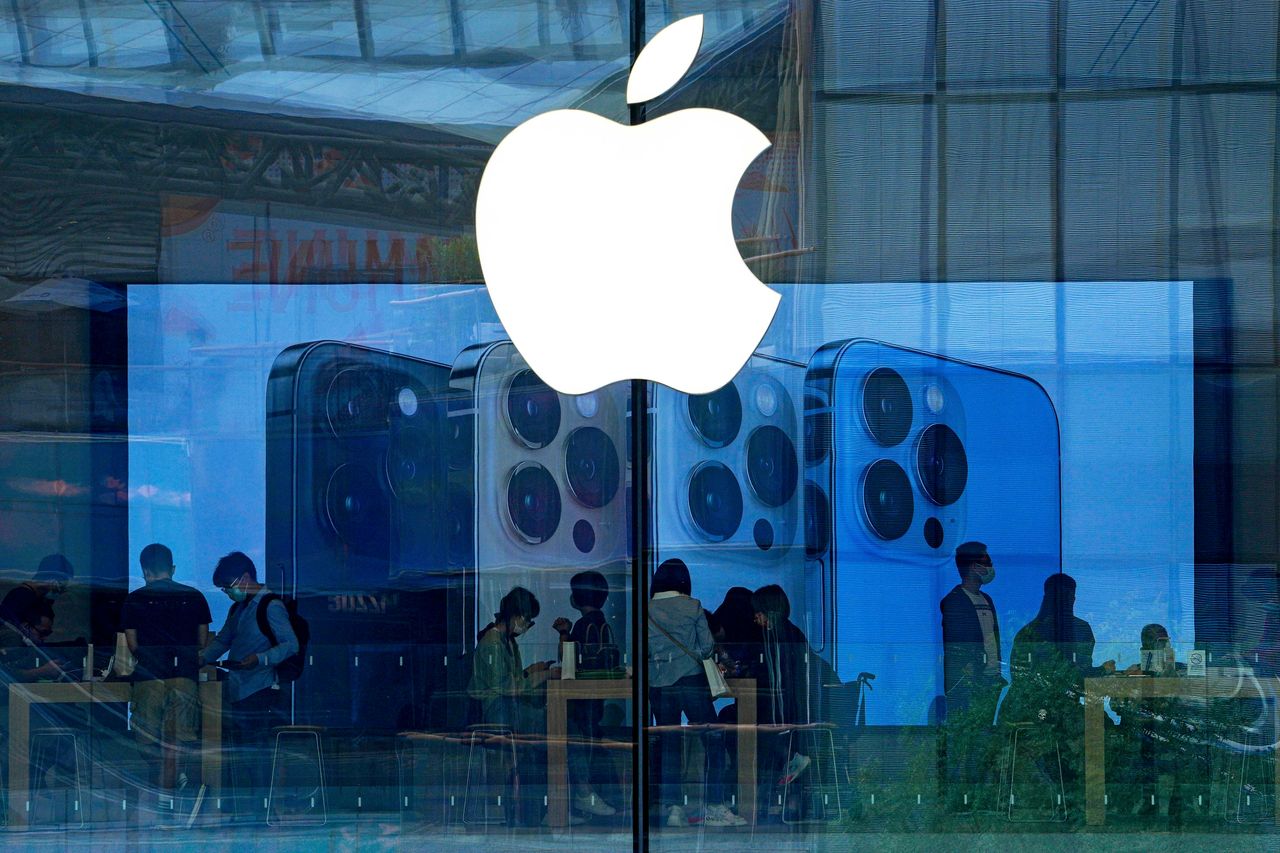 Apple đang phải đối diện với nhiều thách thức liên quan tới pháp lý. 