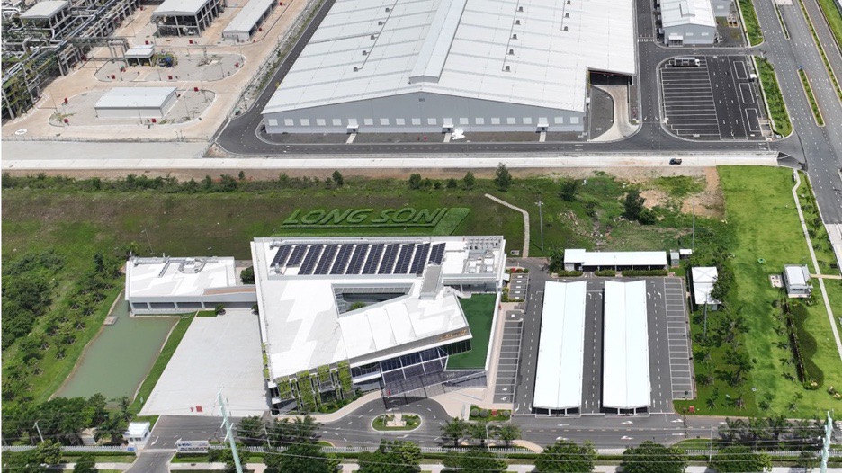 LSP applied green innovations to minimize environmental impact at every stage of its production process.