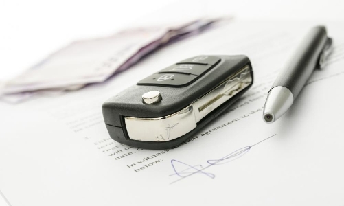 Mua ô tô cũ giá rẻ, người mua cần tỉnh táo