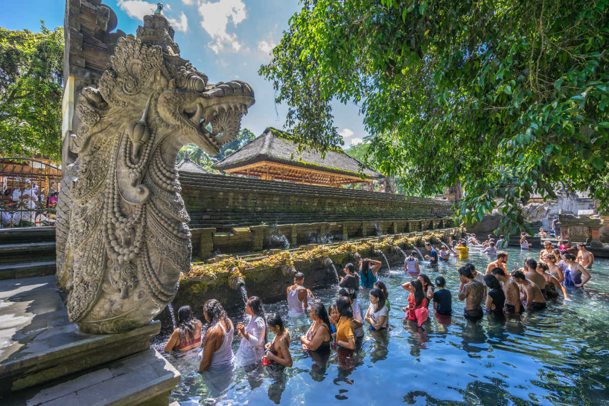 Sau Bali, Indonesia dự kiến tiếp tục thu thuế du lịch với khách nước ngoài với 5 điểm du lịch “siêu ưu tiên” của nước này.