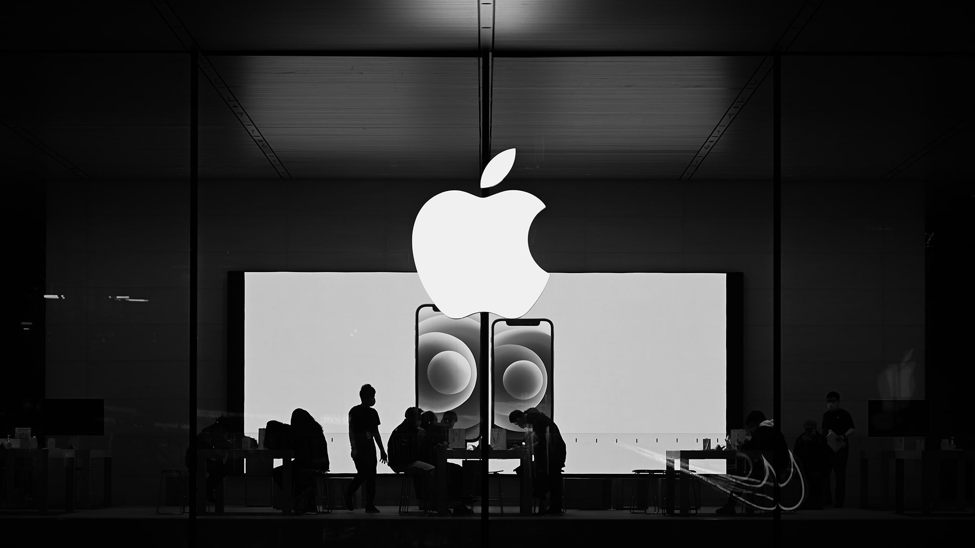 Khoảng 84% trong tổng số 187 nhà cung cấp hàng đầu của Apple có trụ sở tại Trung Quốc.