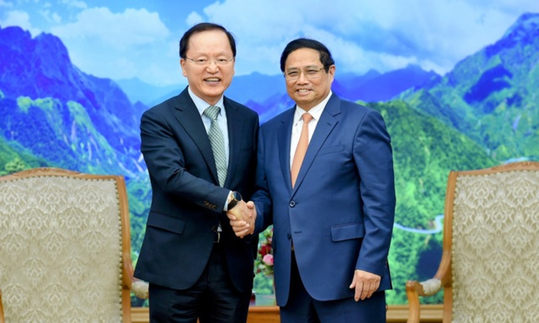 Thủ tướng Phạm Minh Chính tiếp ông Park Hark Kyu, Tổng Giám đốc phụ trách tài chính của tập đoàn Samsung đang thăm, làm việc tại Việt Nam. Ảnh: VGP
