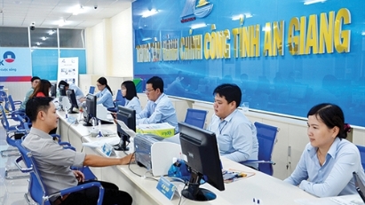 Vietnam Streamlines Administrative Procedures, Aims for 100% Digital Resolution