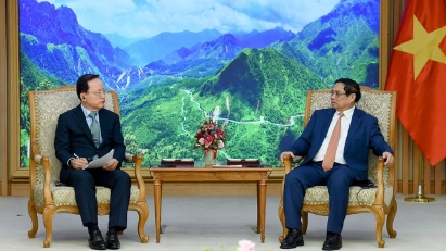 Samsung to Boost Vietnam Investment by $1 Billion Annually