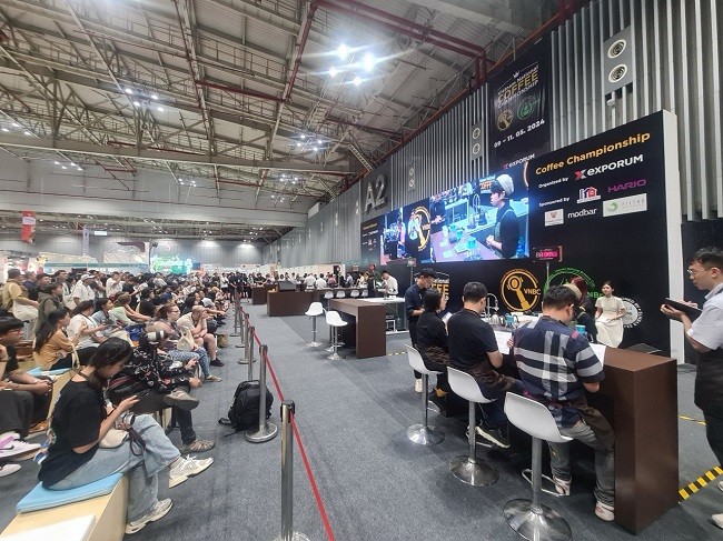 Hai giải đấu cấp quốc gia l&agrave; Vietnam National Barista Championship (VNBC) v&agrave; Vietnam National Brewer Championship (VNBrC).