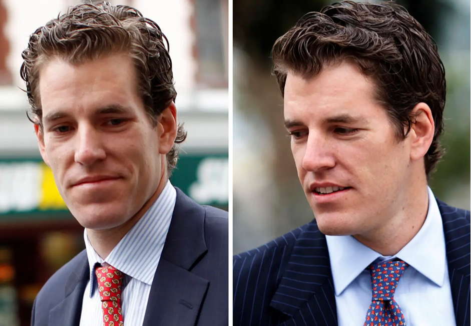 Ông Winklevoss – Tyler (trái) và ông Cameron Winklevoss.