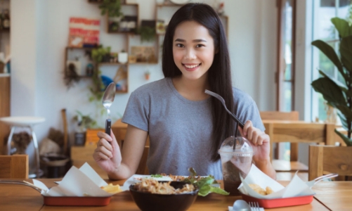 Trào lưu ăn chay với dinh dưỡng thực vật nở rộ