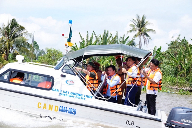 A field trip by DPM Tran Hong Ha. (Photo source: VGP.)