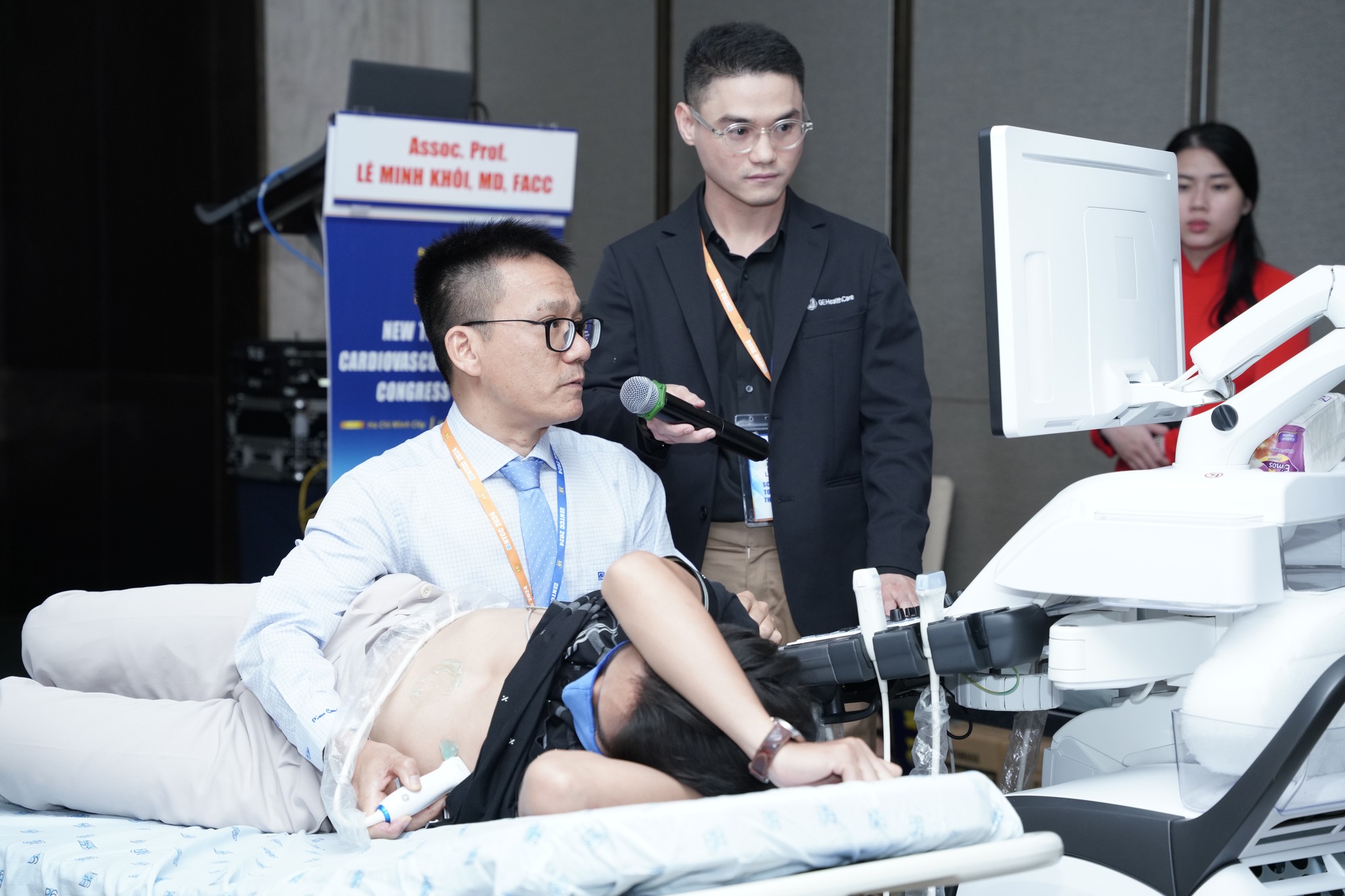Phiên thực hành siêu âm đánh dấu mô cơ tim tại Hội nghị khoa học “Xu hướng mới trong điều trị bệnh tim mạch năm 2024”. Ảnh: BV ĐHYD TP.HCM