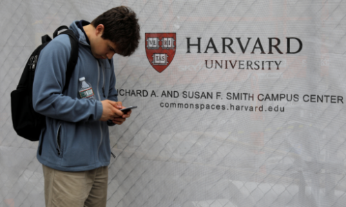 Học Harvard tốn bao nhiêu tiền?