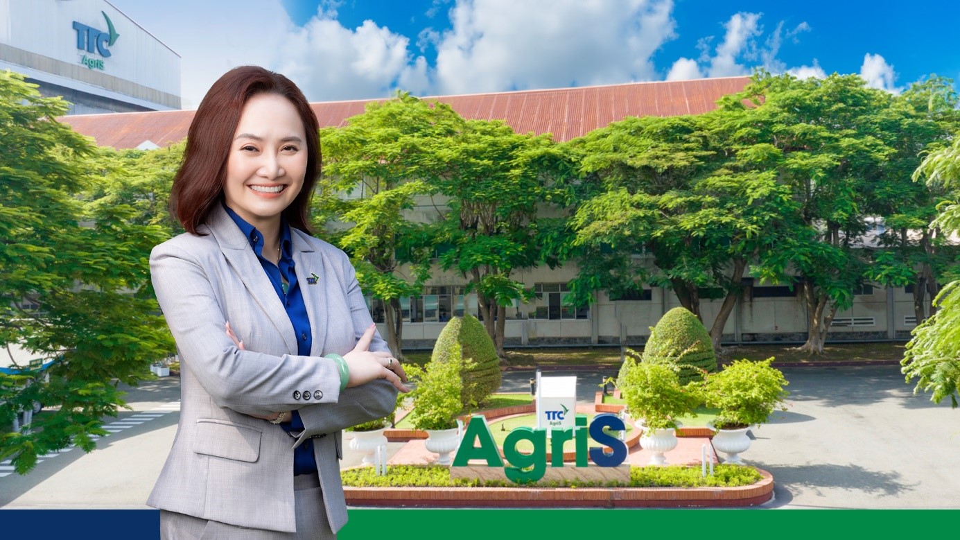 Ms. Dang Huynh Uc My, Vice Chairwoman of TTC AgriS, has consistently established strategic relationships with leading financial institutions in terms of management and “green” capital.