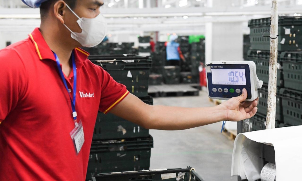 Hệ thống ghi nhận trọng lượng đơn hàng tự động của WinCommerce.