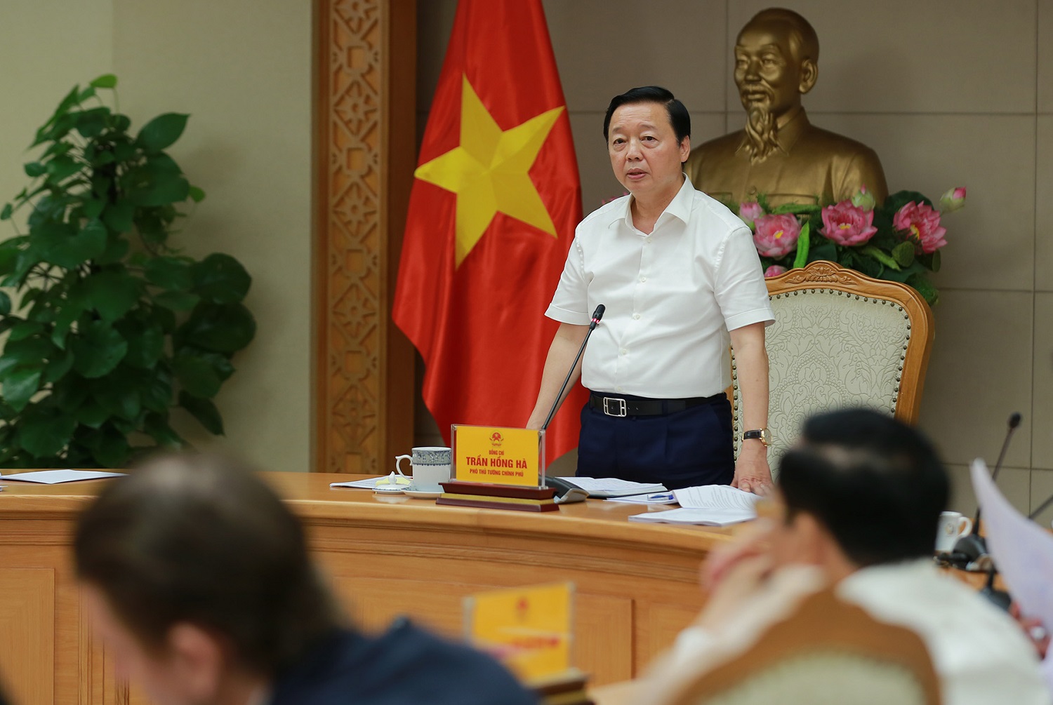 Phó Thủ tướng Trần Hồng Hà: 
