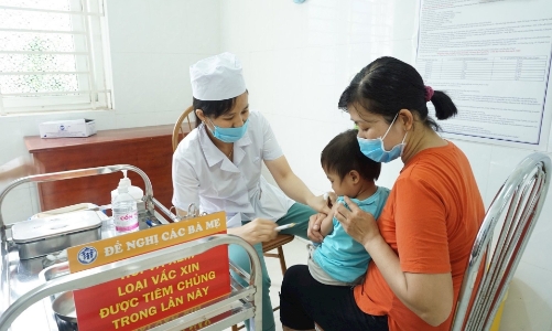 Bộ Y tế đề nghị các địa phương gửi nhu cầu vaccine tiêm chủng mở rộng năm 2025 trước 30/6