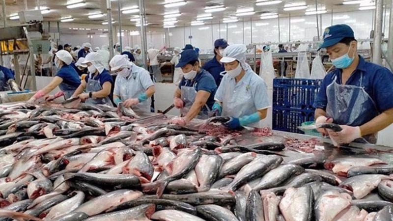 4M seafood export fetches $2.7 bln
