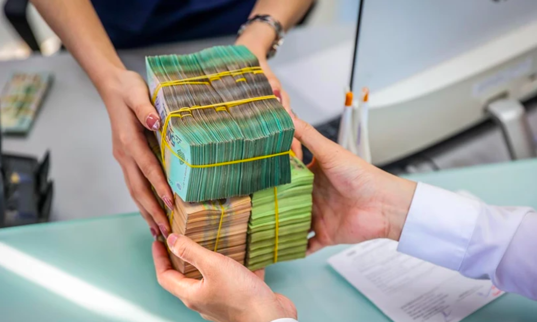 Ngân hàng Nhà nước cho phép tổ chức tín dụng gia hạn thời gian cơ cấu nợ cho khách hàng đến hết năm 2024.