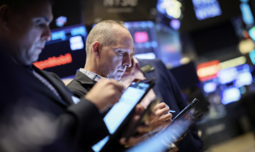 Chứng khoán Mỹ lập kỷ lục sau tin tốt CPI, giá dầu cũng đi lên