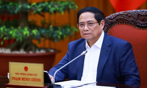 Thủ tướng yêu cầu khẩn trương rà soát và cắt giảm thủ tục hành chính về đất đai, nhà ở xã hội