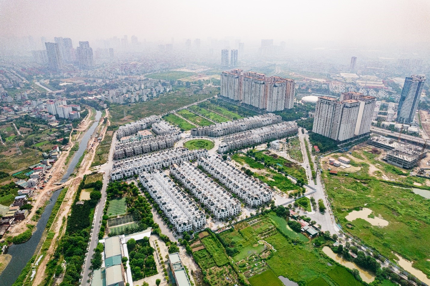 Khu biệt thự dự án Solasta Mansion (Ảnh: N.C).