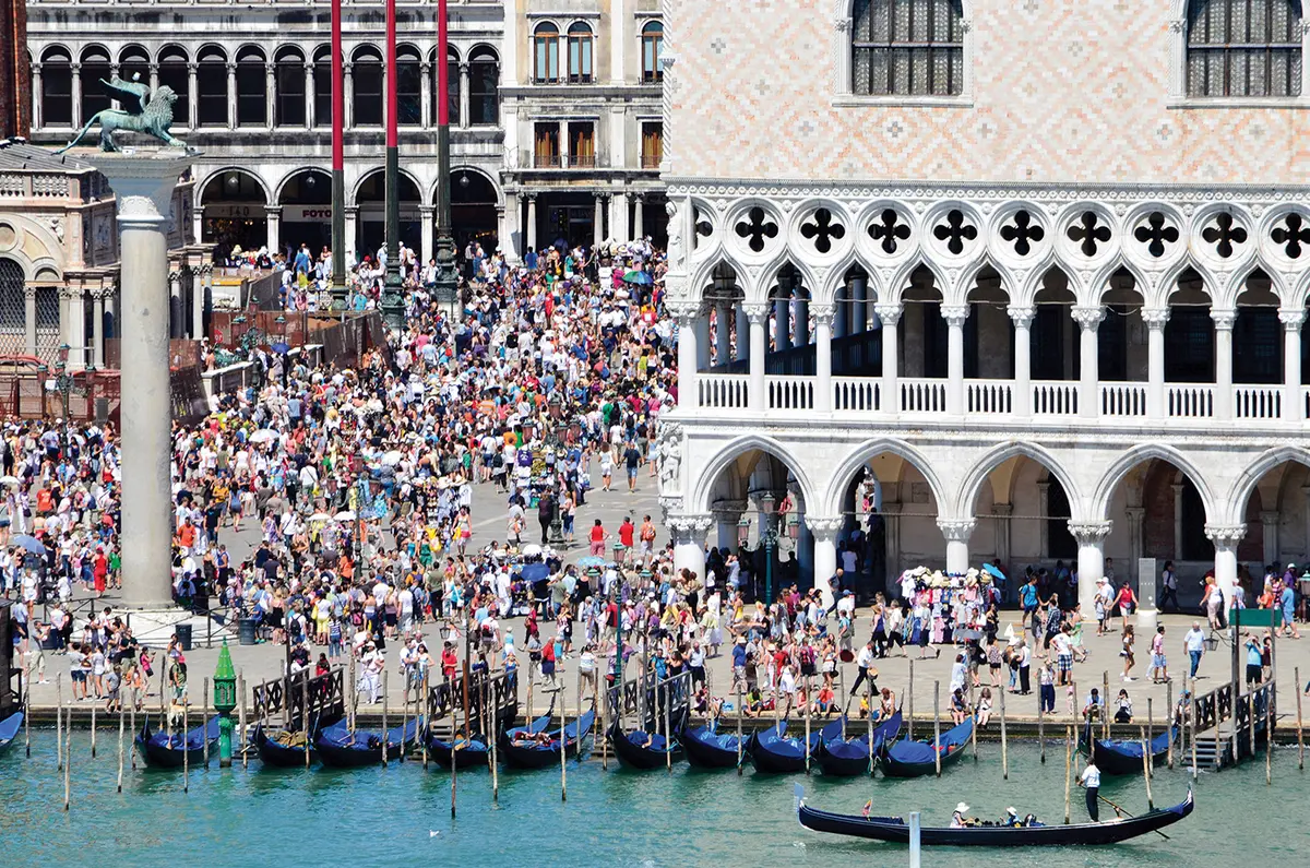Từ tháng 4/2023, du khách đến Venice (Ý) sẽ phải 