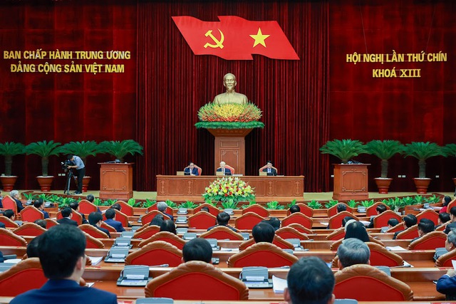 Sau gần 3 ngày làm việc khẩn trương, nghiêm túc và đầy tinh thần trách nhiệm, Hội nghị lần thứ chín Ban Chấp hành Trung ương Đảng khóa XIII đã hoàn thành toàn bộ chương trình đề ra. Ảnh: VGP/Nhật Bắc.