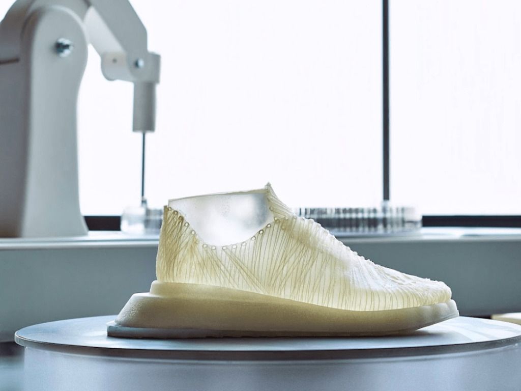 Nanocellulose l&agrave; loại vật liệu c&oacute; trọng lượng nhẹ do vi khuẩn tạo ra tr&ecirc;n khung sợi để cho ra vật liệu sinh học bền vững mới.