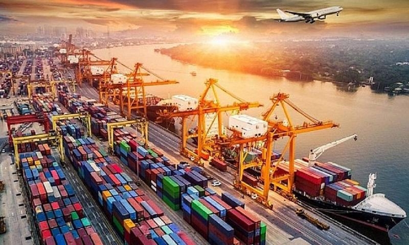 Trade surplus at $6.36 bln as of May 15