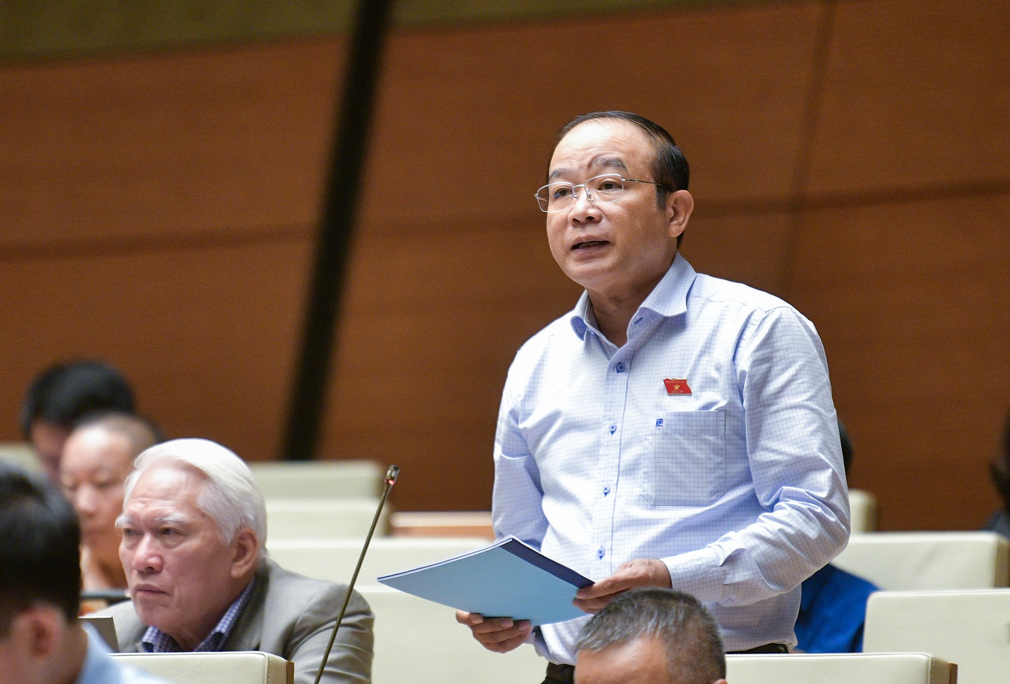 Đại biểu L&atilde; Thanh T&acirc;n, Đo&agrave;n ĐBQH Tp. Hải Ph&ograve;ng.