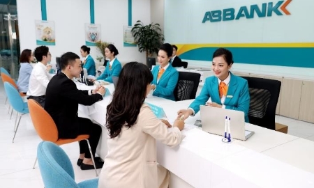 ABBANK là một ngân hàng TMCP có bề dày lịch sử 31 năm và mạng lưới hoạt động 165 chi nhánh trên toàn quốc.