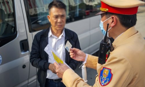 Bổ sung quy định trừ điểm giấy phép lái xe