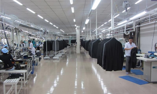 Nợ thuế quá hạn, 2 doanh nghiệp dệt may bị cưỡng chế ngừng sử dụng hóa đơn
