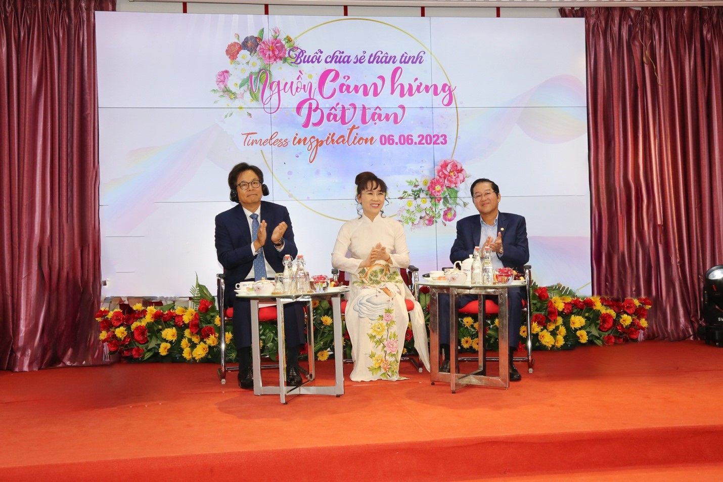 Tiên phong quốc tế hóa hoạt động quản trị, HDBank cam kết nâng tầm hệ thống quản trị ngân hàng hiện đại, hiệu quả, minh bạch và công bằng theo các chuẩn mực quốc tế tốt nhất.