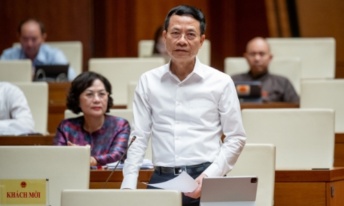 Bộ trưởng Nguyễn Mạnh Hùng: 6 giải pháp ngăn chặn vấn nạn lừa đảo trực tuyến