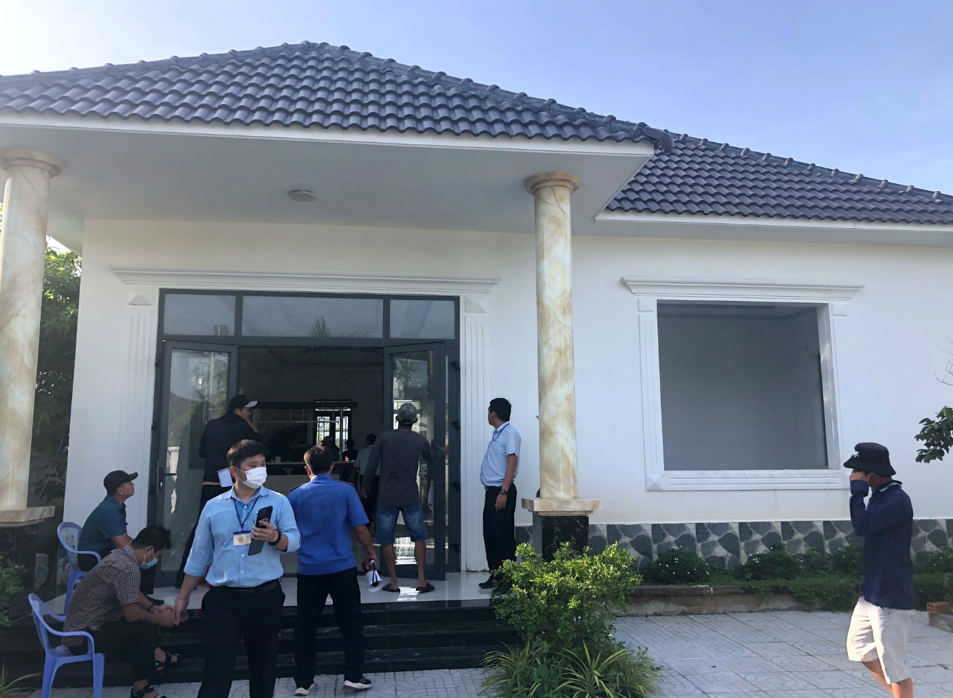 Một trong các căn biệt thự xây dựng không phép tại xã Dương Tơ, TP. Phú Quốc bị cưỡng chế tháo dỡ.